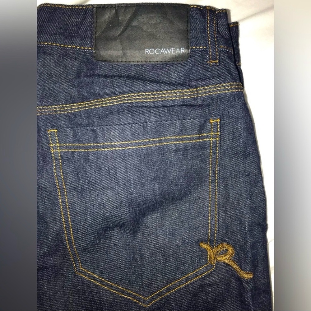 Mens Rocawear size 40 waist jean shorts excellent condition embroidered